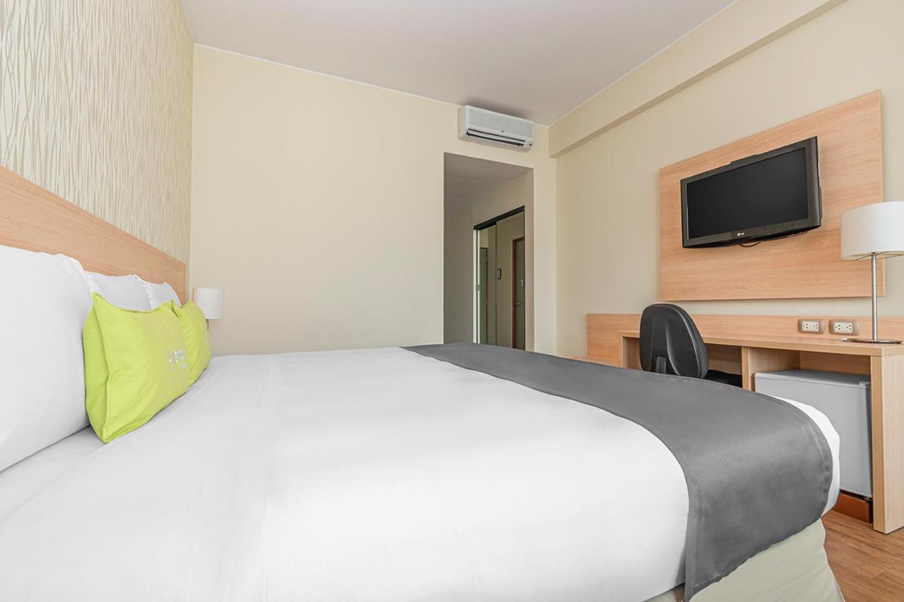 Del Prado Hotel Lima Eksteriør bilde