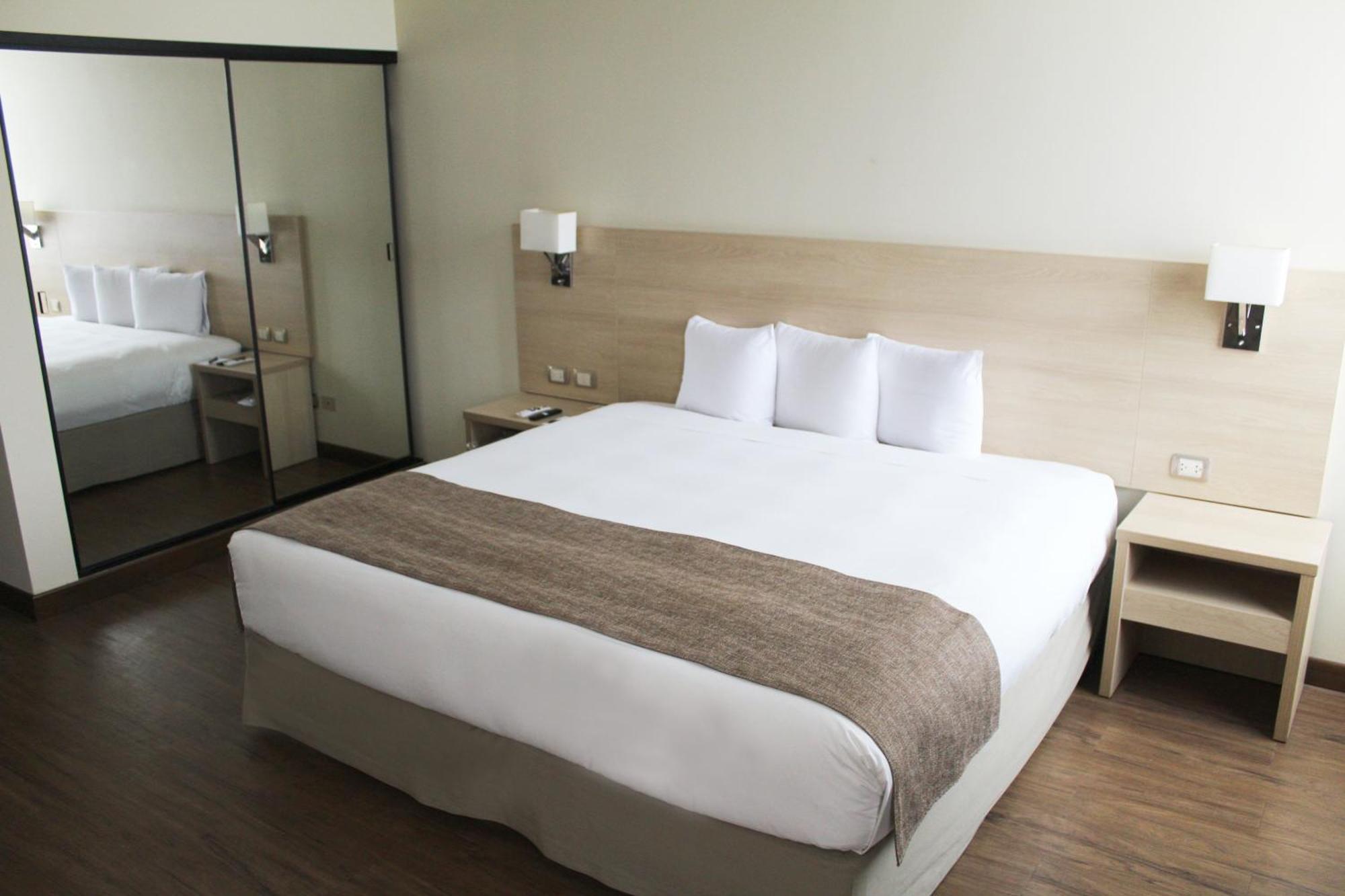 Del Prado Hotel Lima Eksteriør bilde