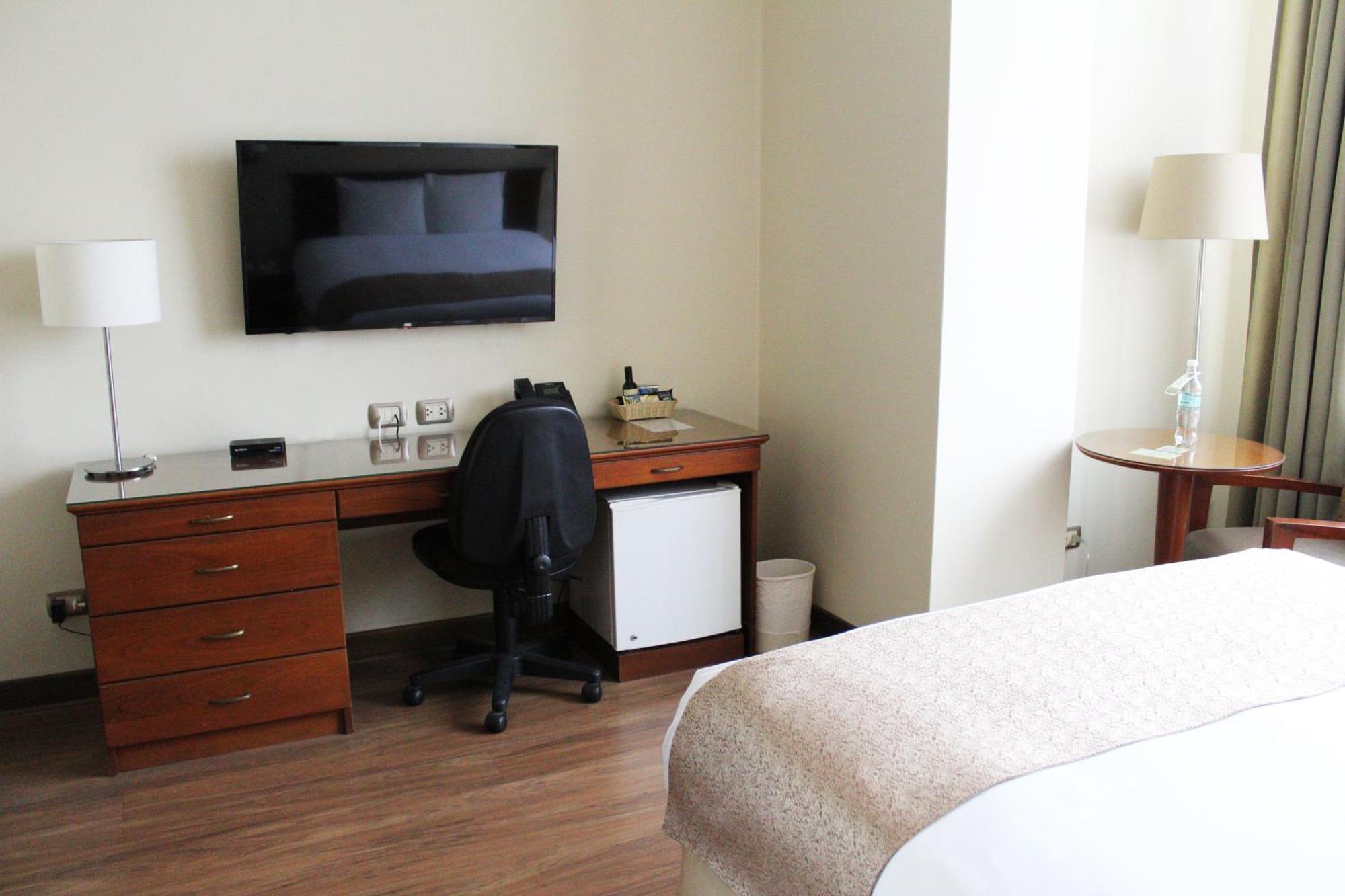 Del Prado Hotel Lima Eksteriør bilde