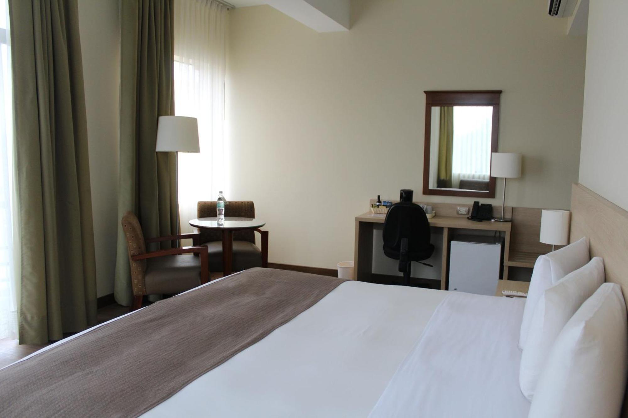 Del Prado Hotel Lima Eksteriør bilde